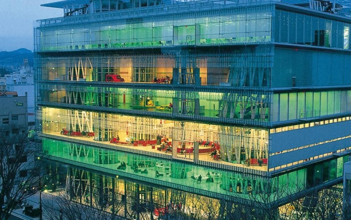 Ciclo de Cine. Arquitectos de Película La Mediateca de Sendai de Toyo Ito por Juli Capella
