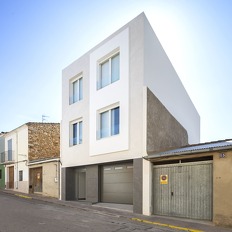 CASA A+J